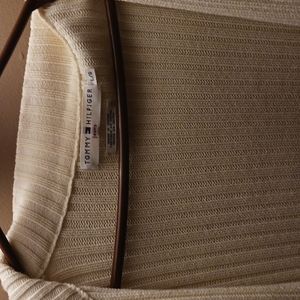 Tommy Hilfiger Sweater, never worn, size large